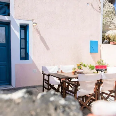 Bioclimatic Cave House Santorini Holiday home Vothon
