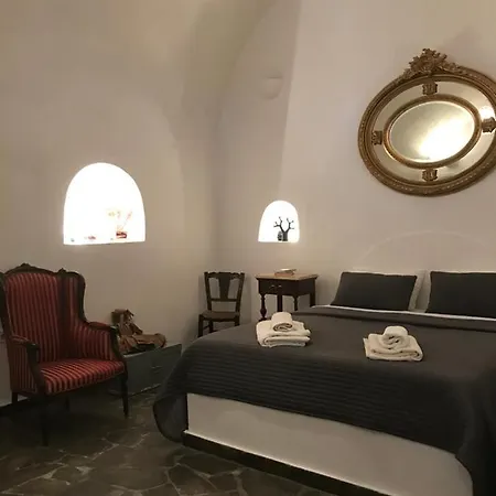 Bioclimatic Cave House Santorini * Vothon